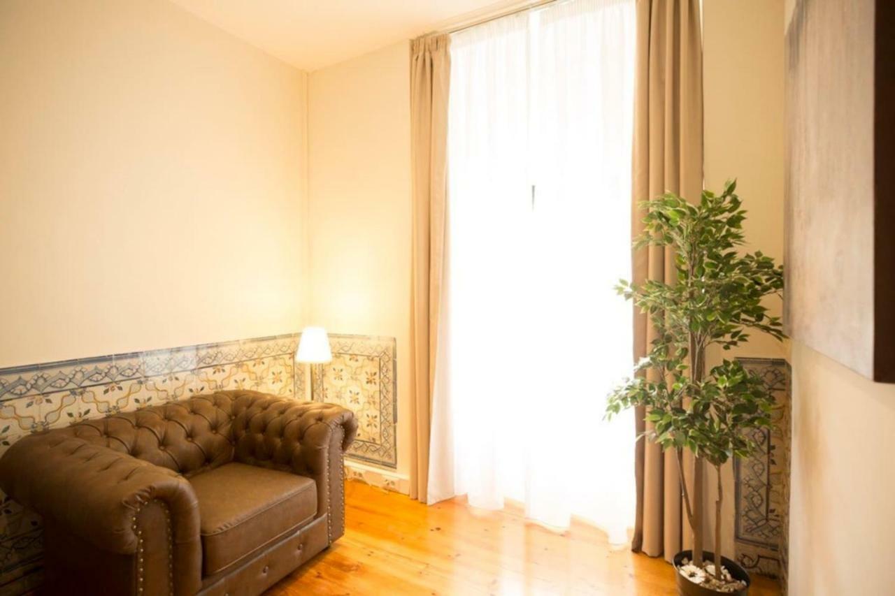 Ola Lisbon - Chiado IV Apartment Ngoại thất bức ảnh